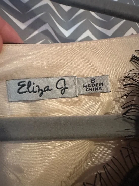 NWOT Eliza J | Black Missy Lace Dress, size 8 - Picture 8 of 9